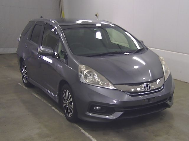 69231 Honda Fit shuttle GP2 2014 г. (Honda Kyushu)